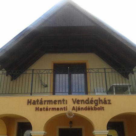 Hatarmenti Vendeghaz Zsira ภายนอก รูปภาพ